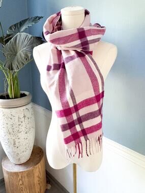 Pink 100% Cashmere Plaid Scarf Made in Scotland Fringe Fall Preppy Casual